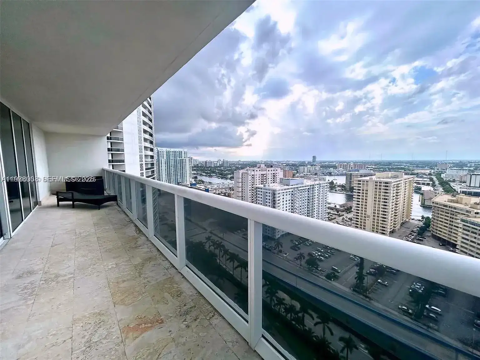 1830 S Ocean Dr # 2408, Hallandale Beach FL 33009 photo 2