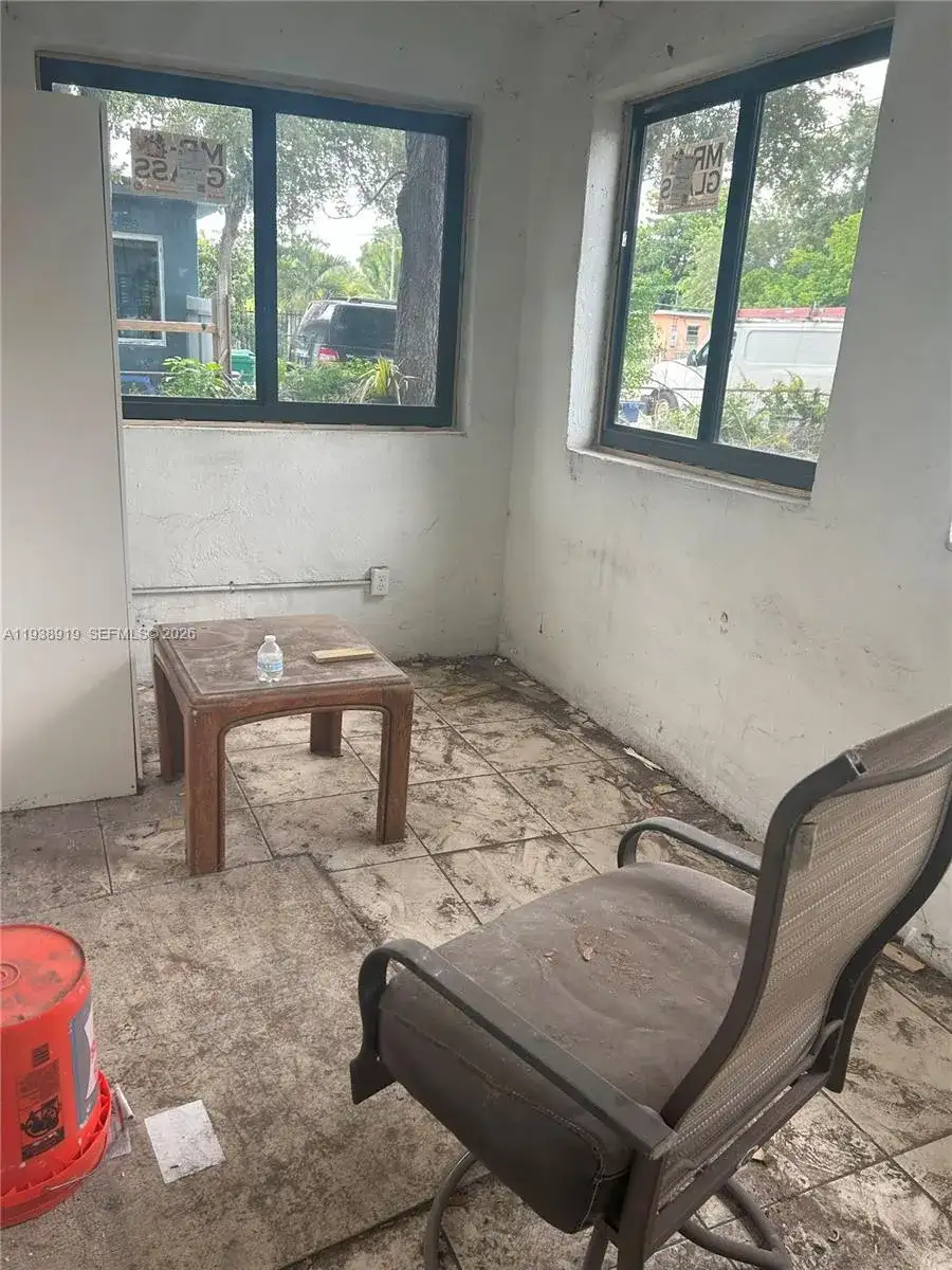 2281 NW 153rd St, Miami Gardens FL 33054 photo 3