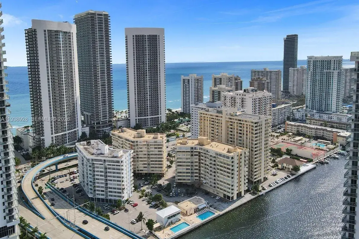 1825 S Ocean Dr, Hallandale Beach FL 33009