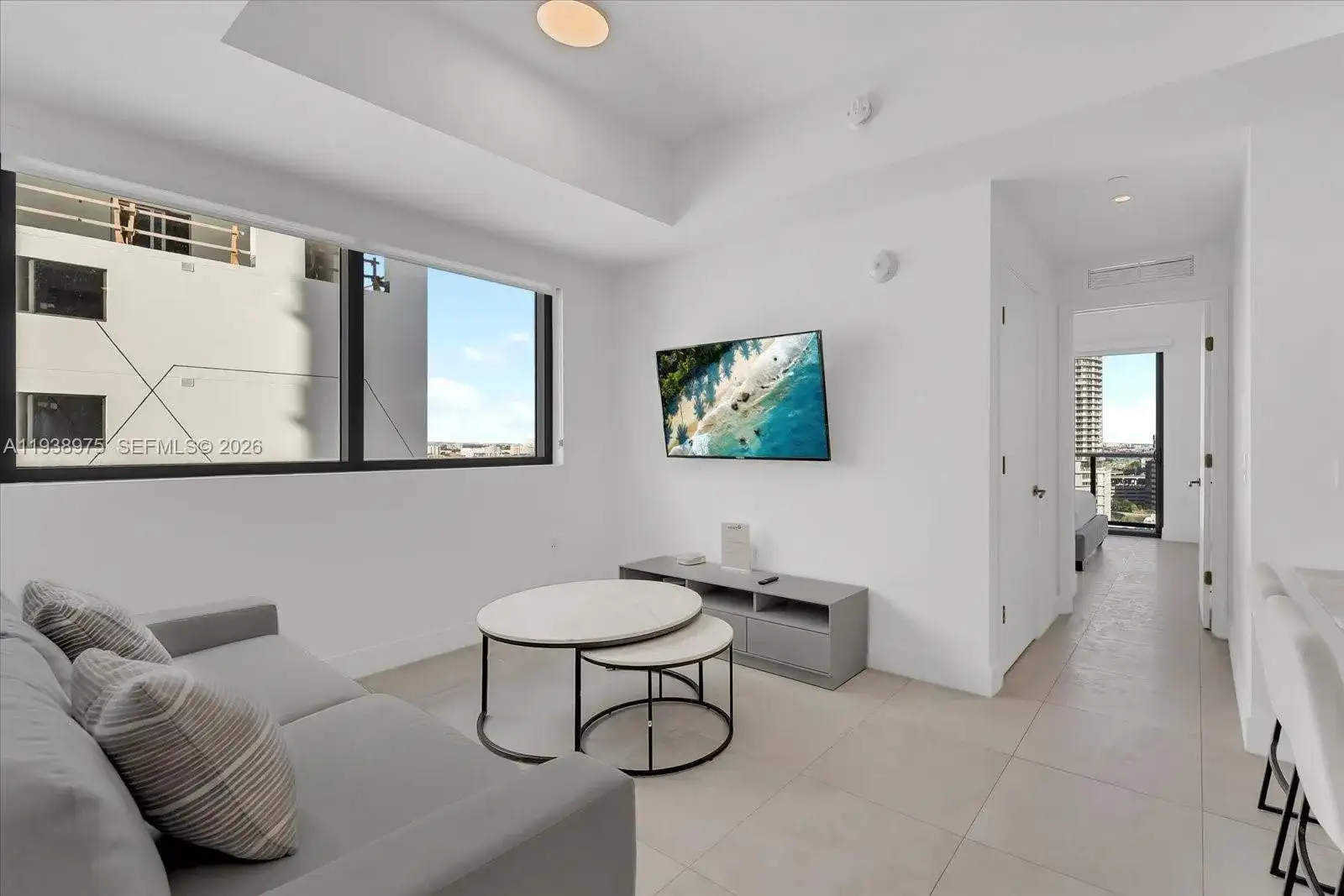 239 SW 9th St # 1603, Miami FL 33130 photo 5