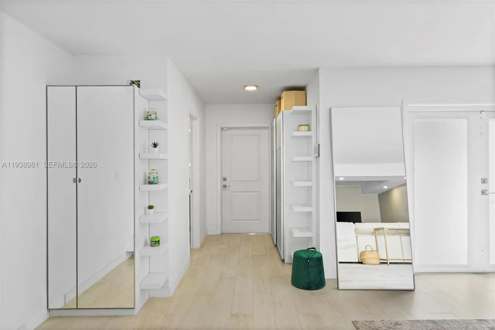 918 NE 26th Ave # 918, Hallandale Beach FL 33009