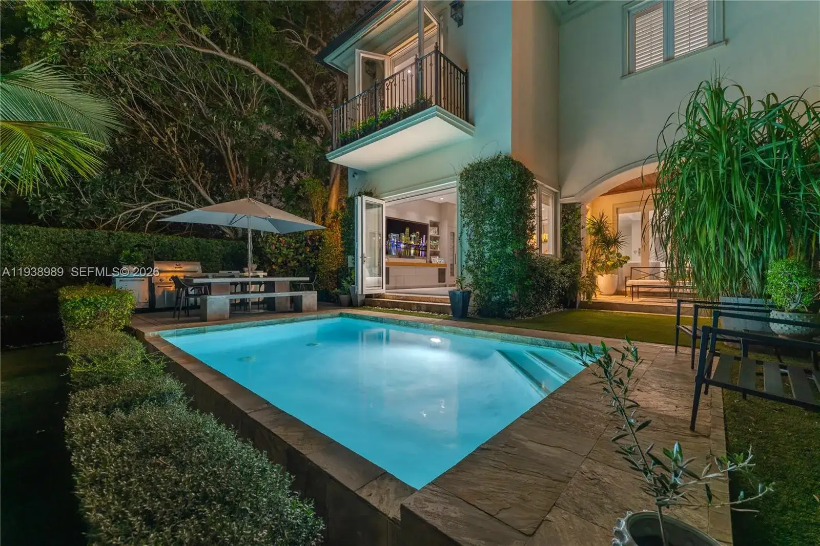 4819 University Drive # 4819, Coral Gables FL 33146