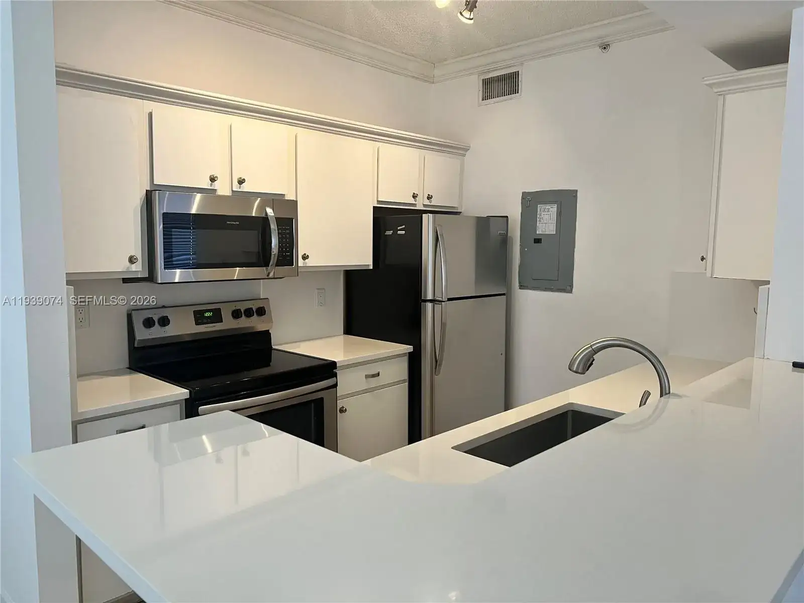 1000 Scotia Dr # 101, Hypoluxo FL 33462 photo 3