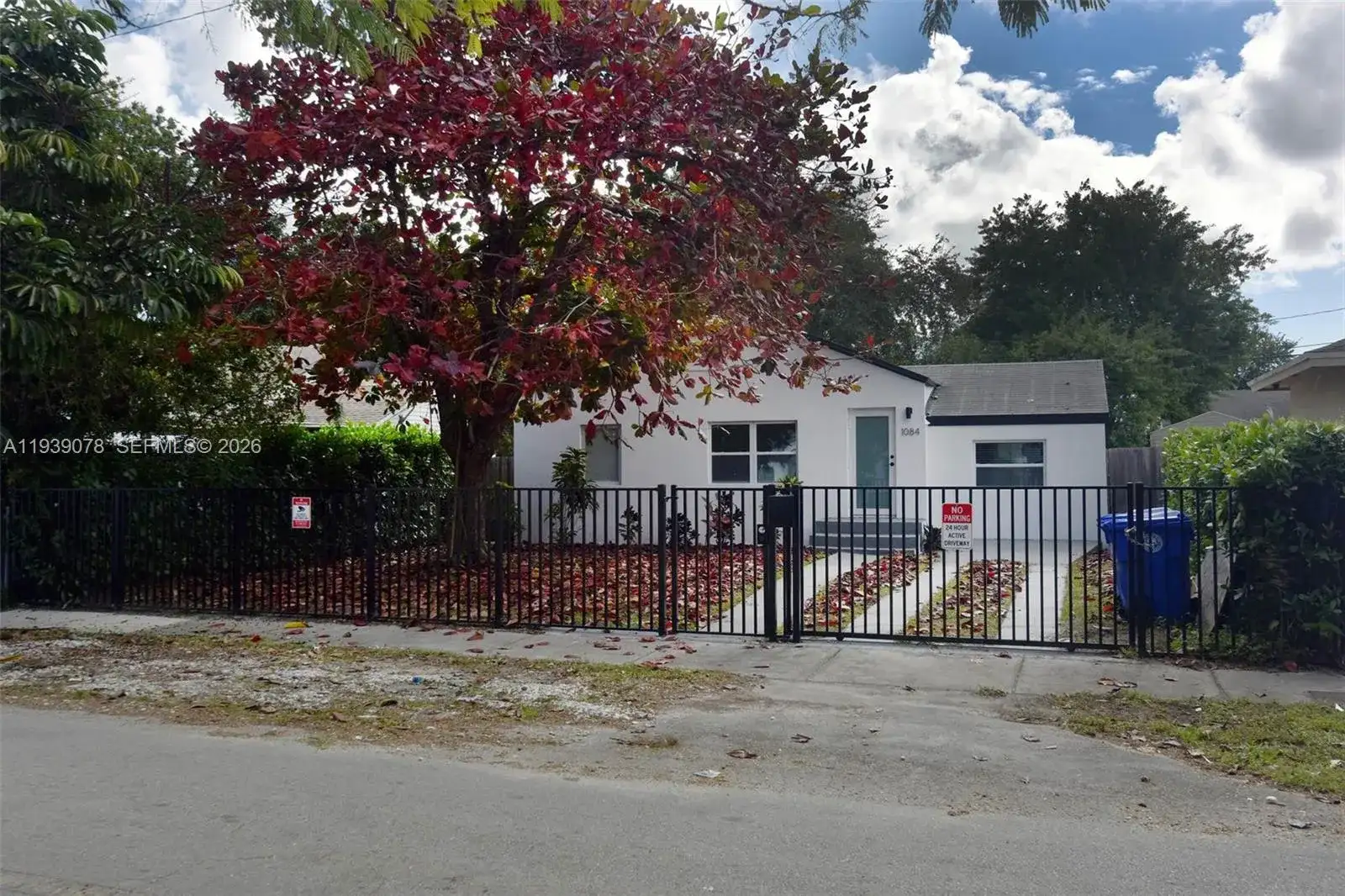 1084 NW 66th St, Miami FL 33150 photo 2