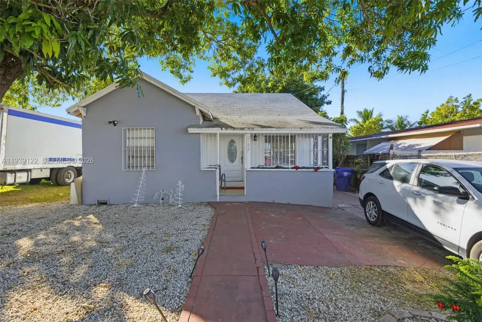 2142 NW 33rd St, Miami FL 33142 photo 3