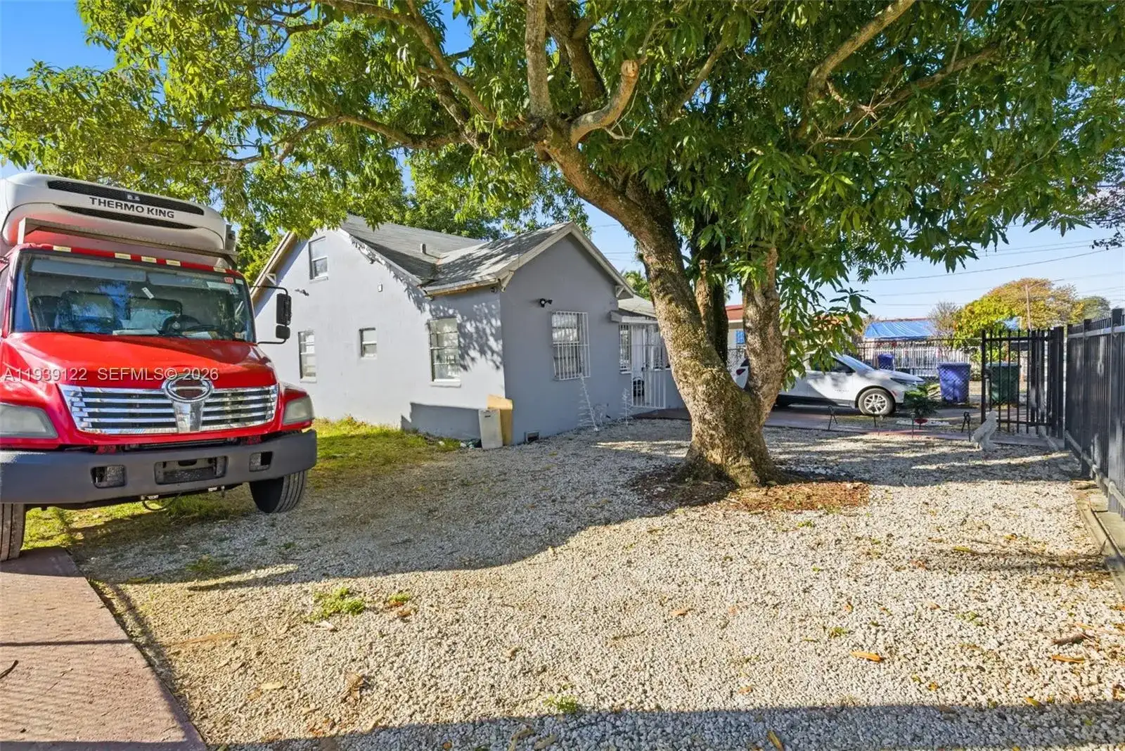 2142 NW 33rd St, Miami FL 33142 photo 4