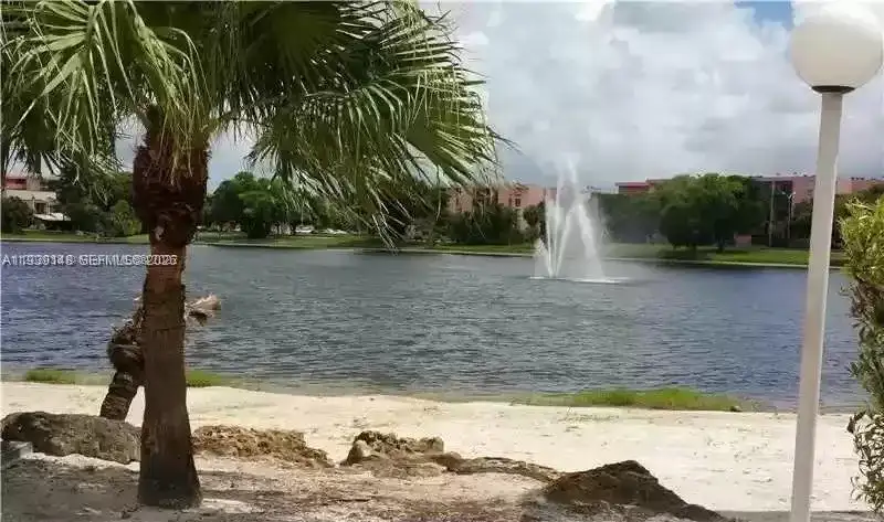 9363 Fontainebleau Blvd # H206, Miami FL 33172 photo 2