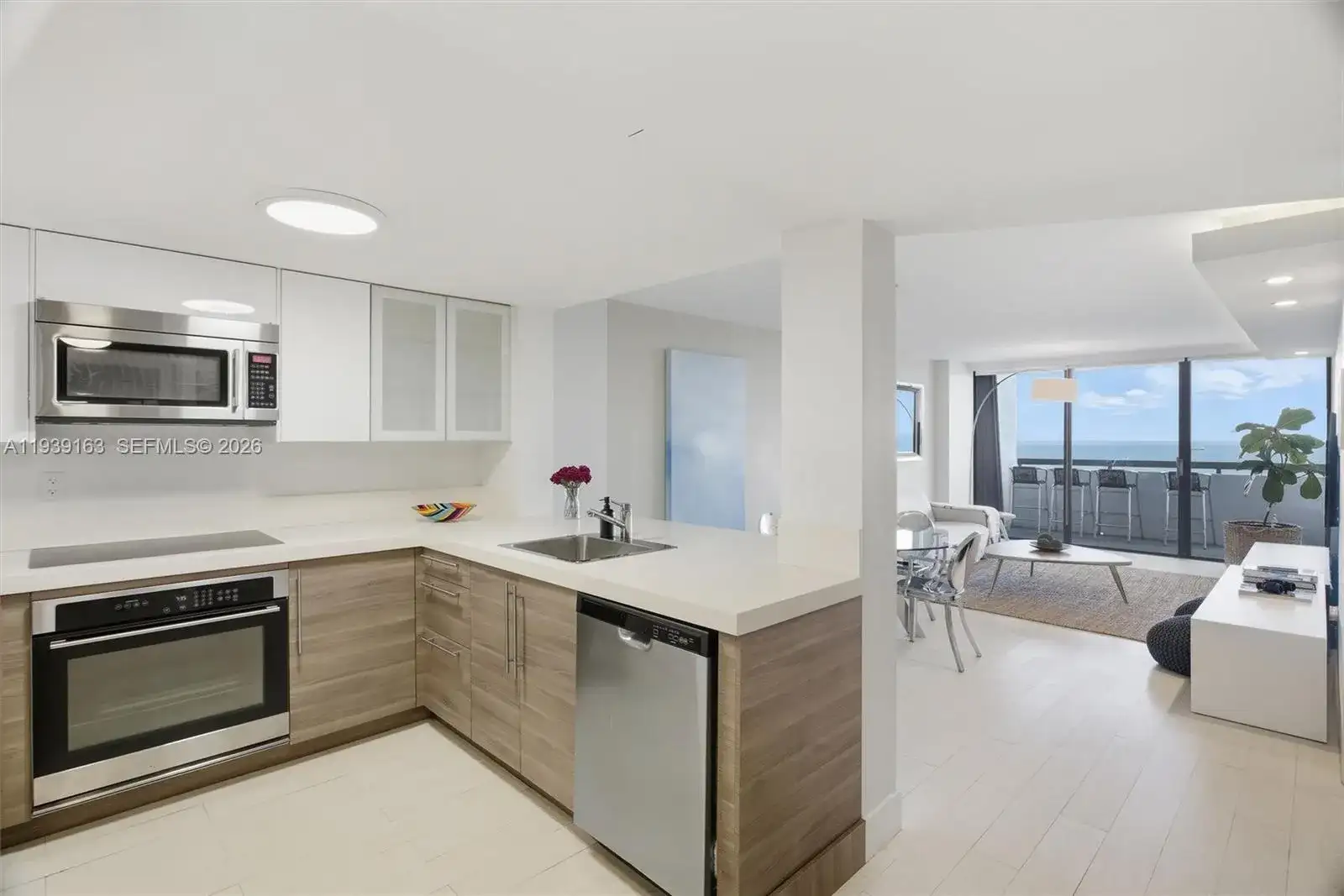 2555 Collins Ave # 2105, Miami Beach FL 33140 photo 2