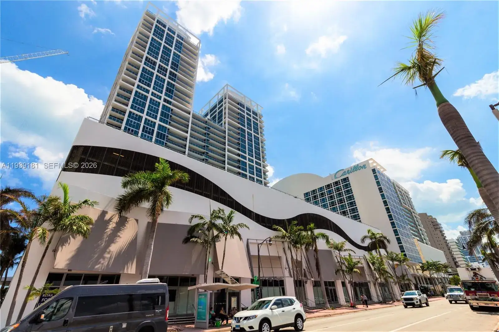 1 bedroom 1 bath Residential for sale at 6899 Collins Ave # 1509, Miami Beach FL 33141