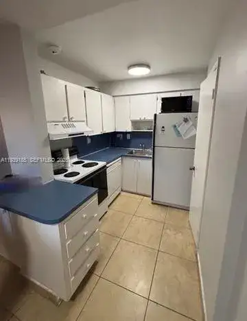 8701 SW 141st St # K5, Palmetto Bay FL 33176 photo 4