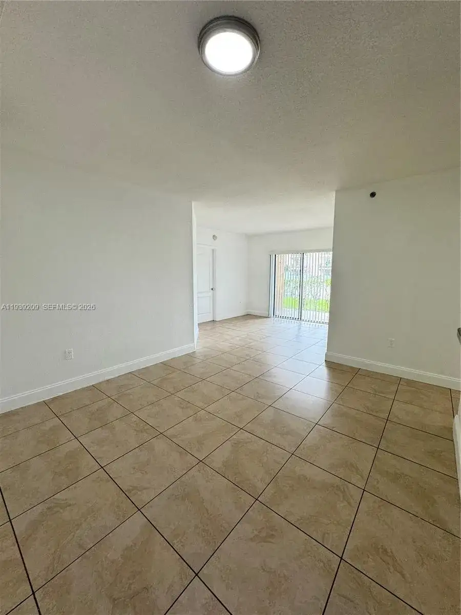 9300 Fontainebleau Blvd # E110, Miami FL 33172 photo 4