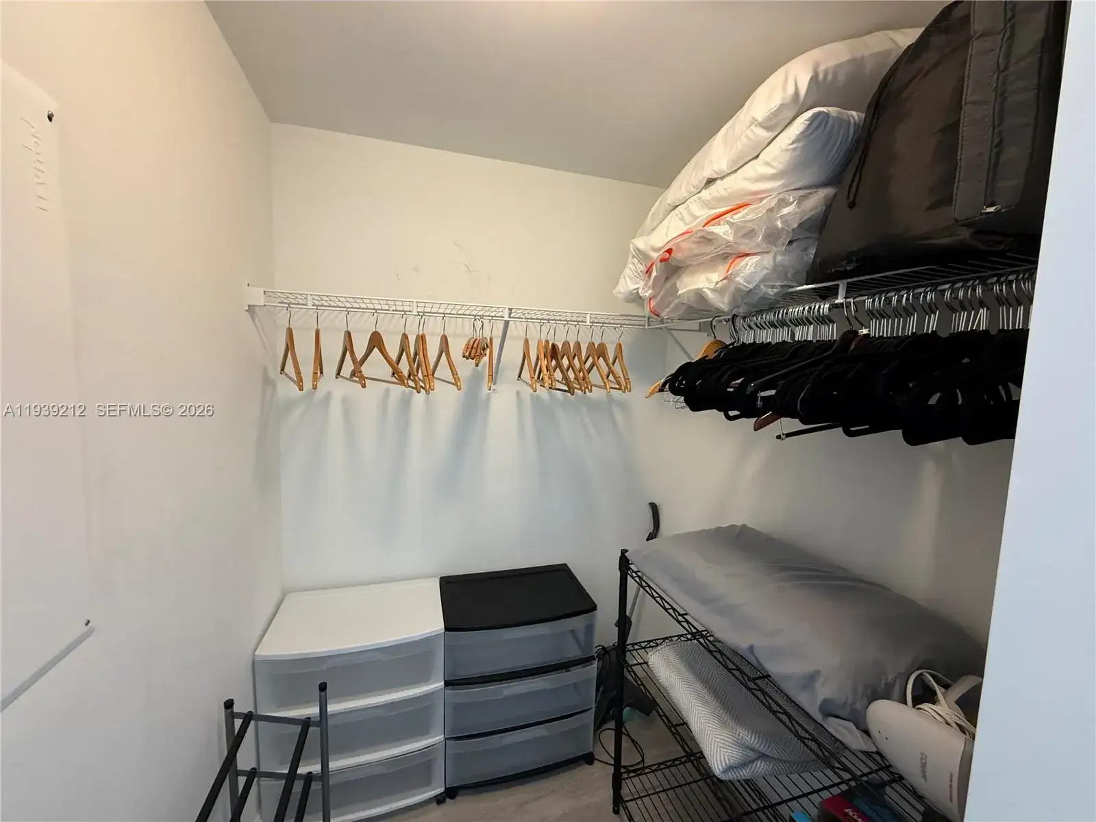 55 SW 9th St # 2509, Miami FL 33130 photo 5
