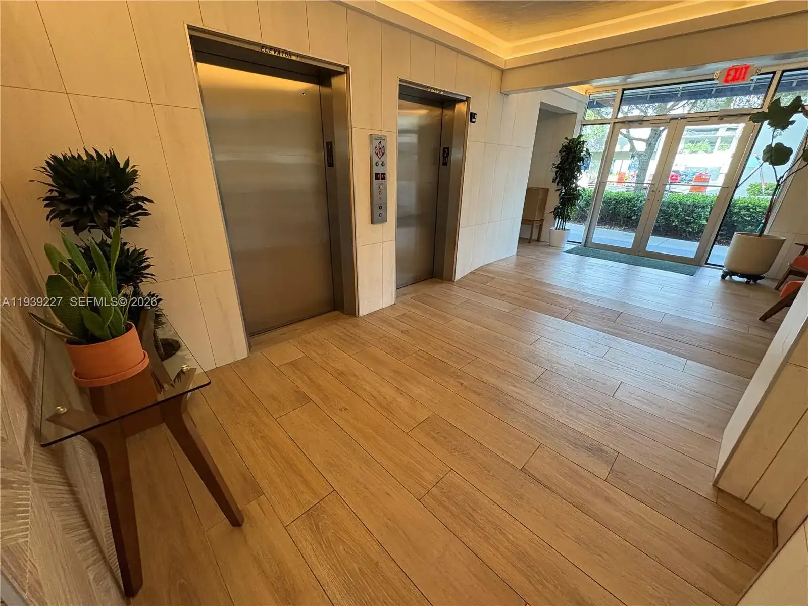 1331 Lincoln Rd # 402, Miami Beach FL 33139 photo 3