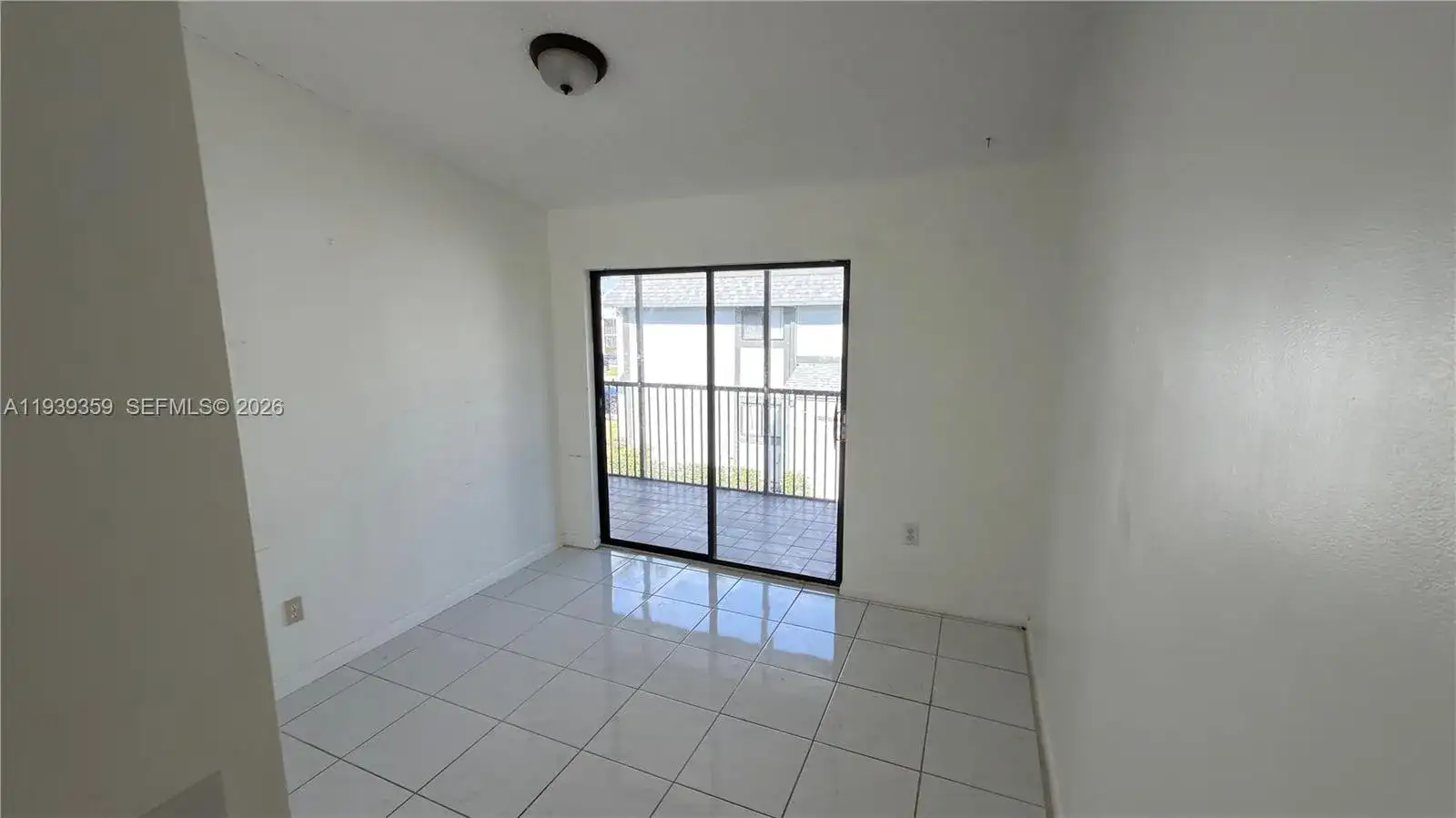 468 NE 206th Ln # 201, Miami FL 33179 photo 5