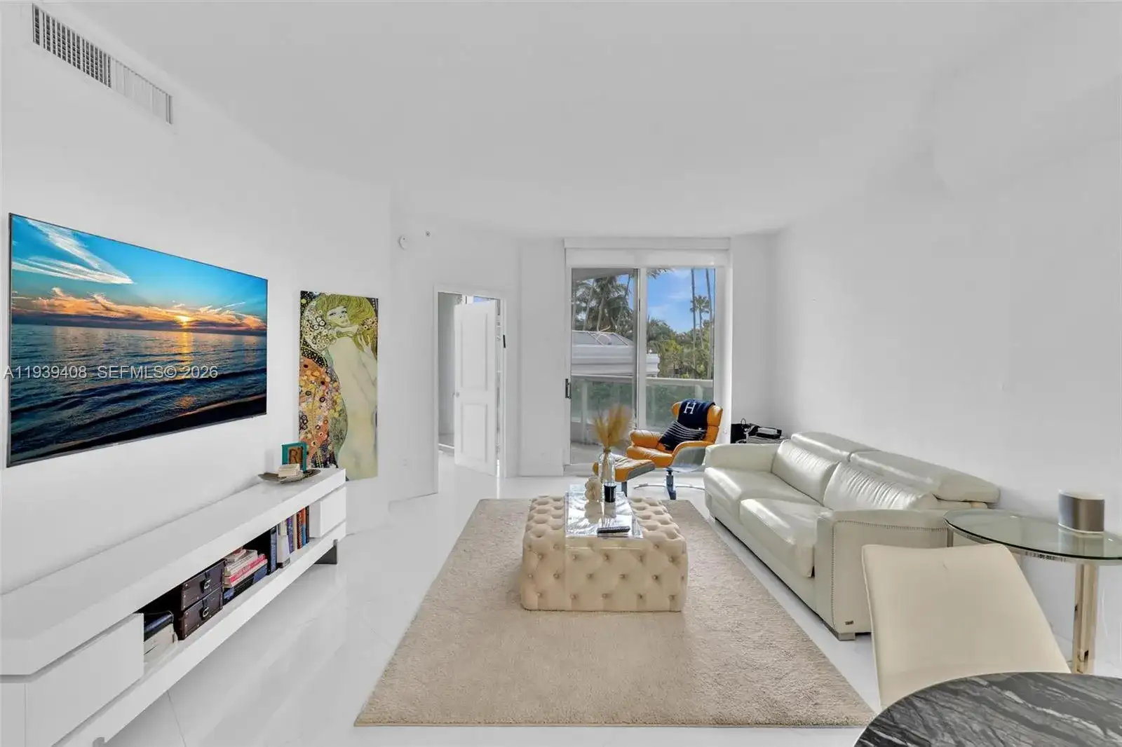21050 Point Pl # 302, Aventura FL 33180 photo 5