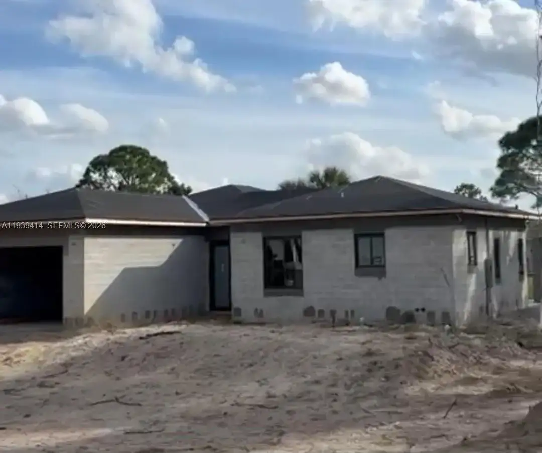 2917 W 22 St, Lehigh Acres FL 33971 photo 2