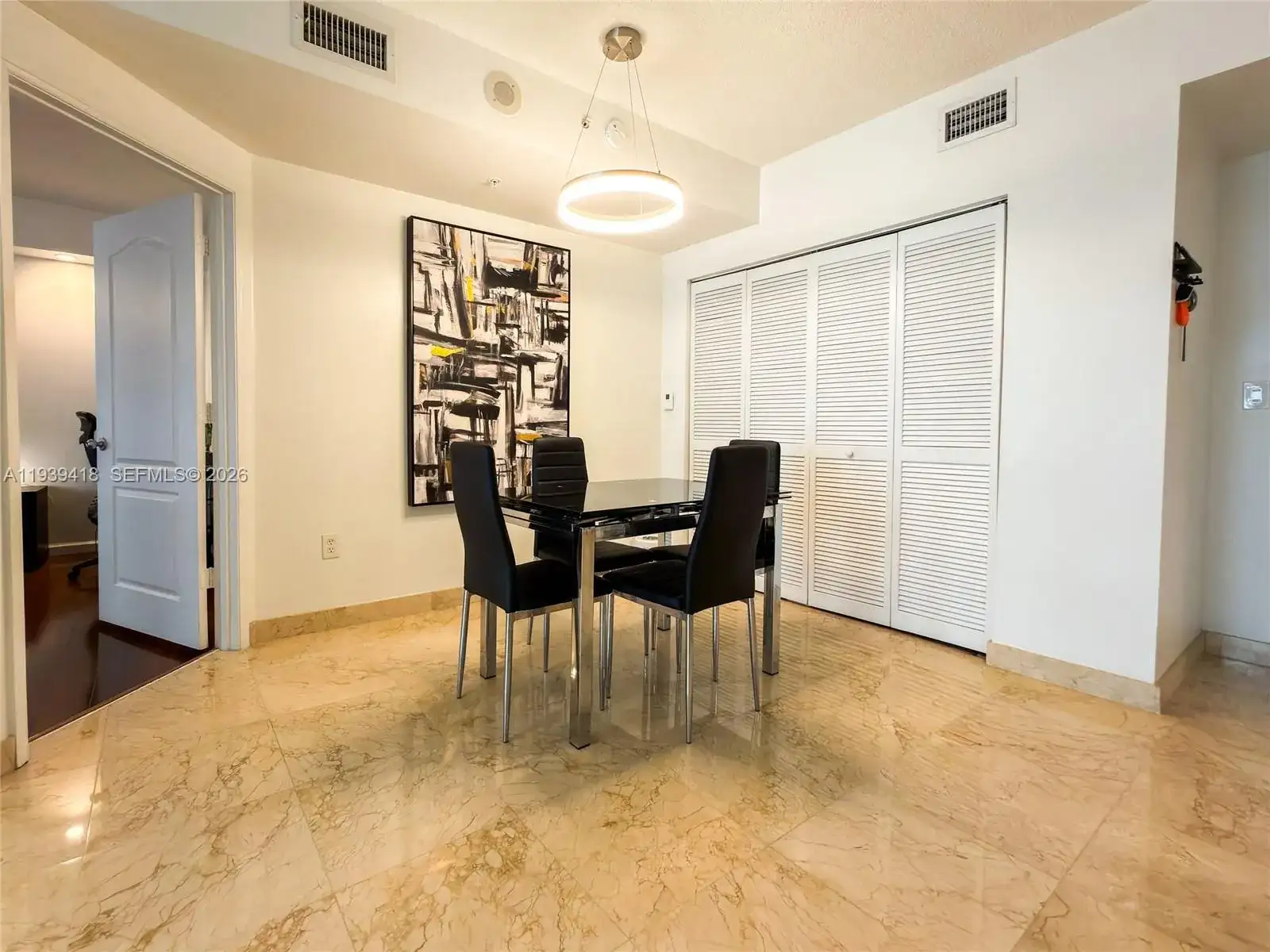 5085 NW 7th St # 906, Miami FL 33126 photo 2