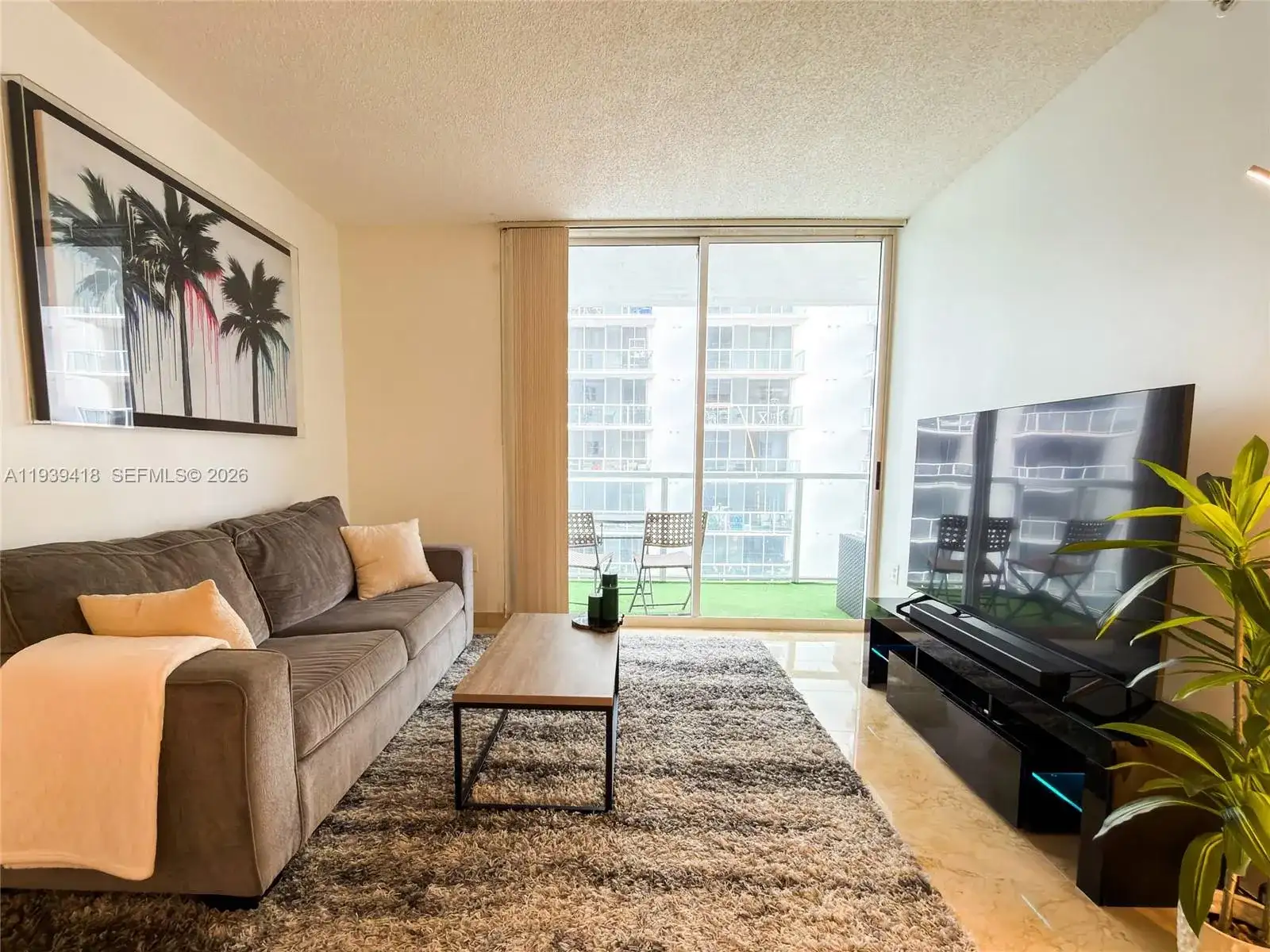 5085 NW 7th St # 906, Miami FL 33126 photo 3
