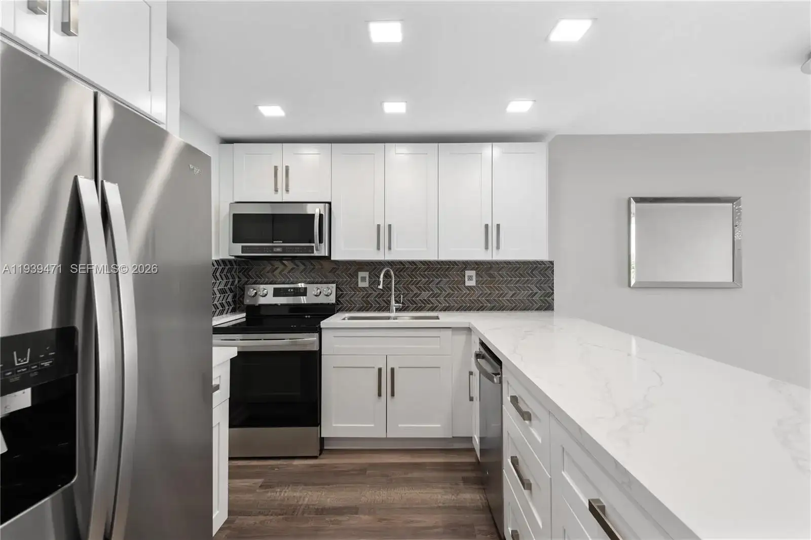16710 NE 9th Ave # 306, North Miami Beach FL 33162 photo 2