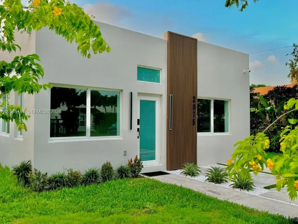 2975 SW 15th St, Miami FL 33145 photo 3