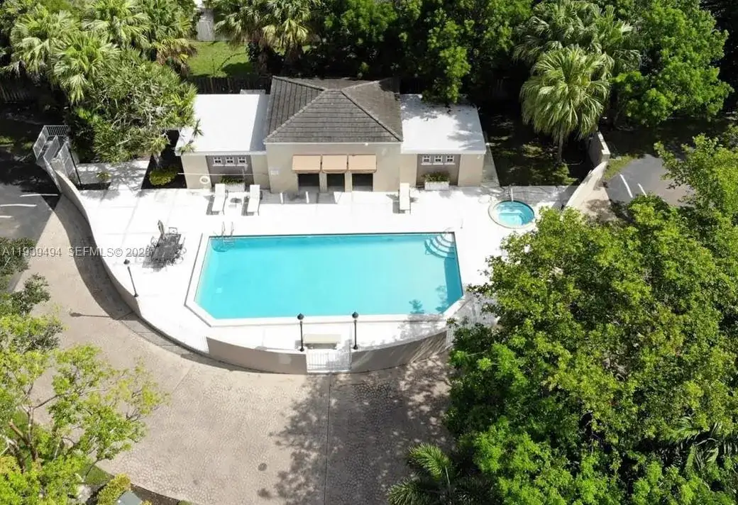 6950 SW 55th Terrace, Miami FL 33155 photo 5