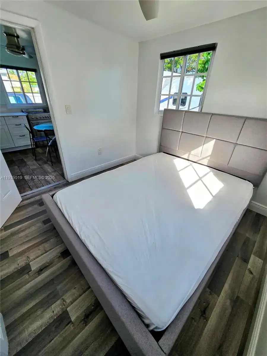 5565 NW 24th Ave # 0, Miami FL 33142 photo 5
