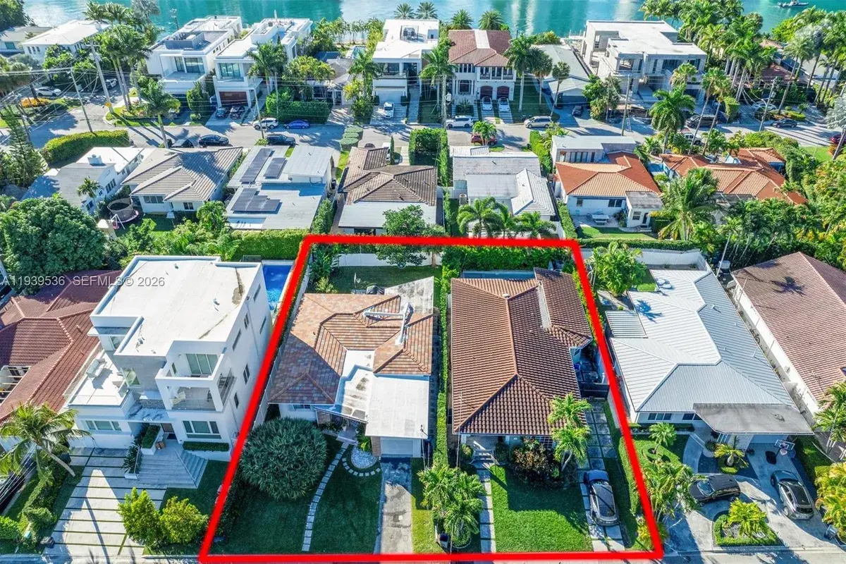 9424 - 9432 Carlyle Ave, Surfside FL 33154
