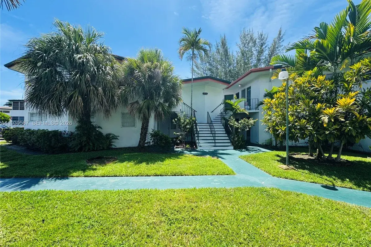 18740 NE 18th Ave # 142, Miami FL 33179