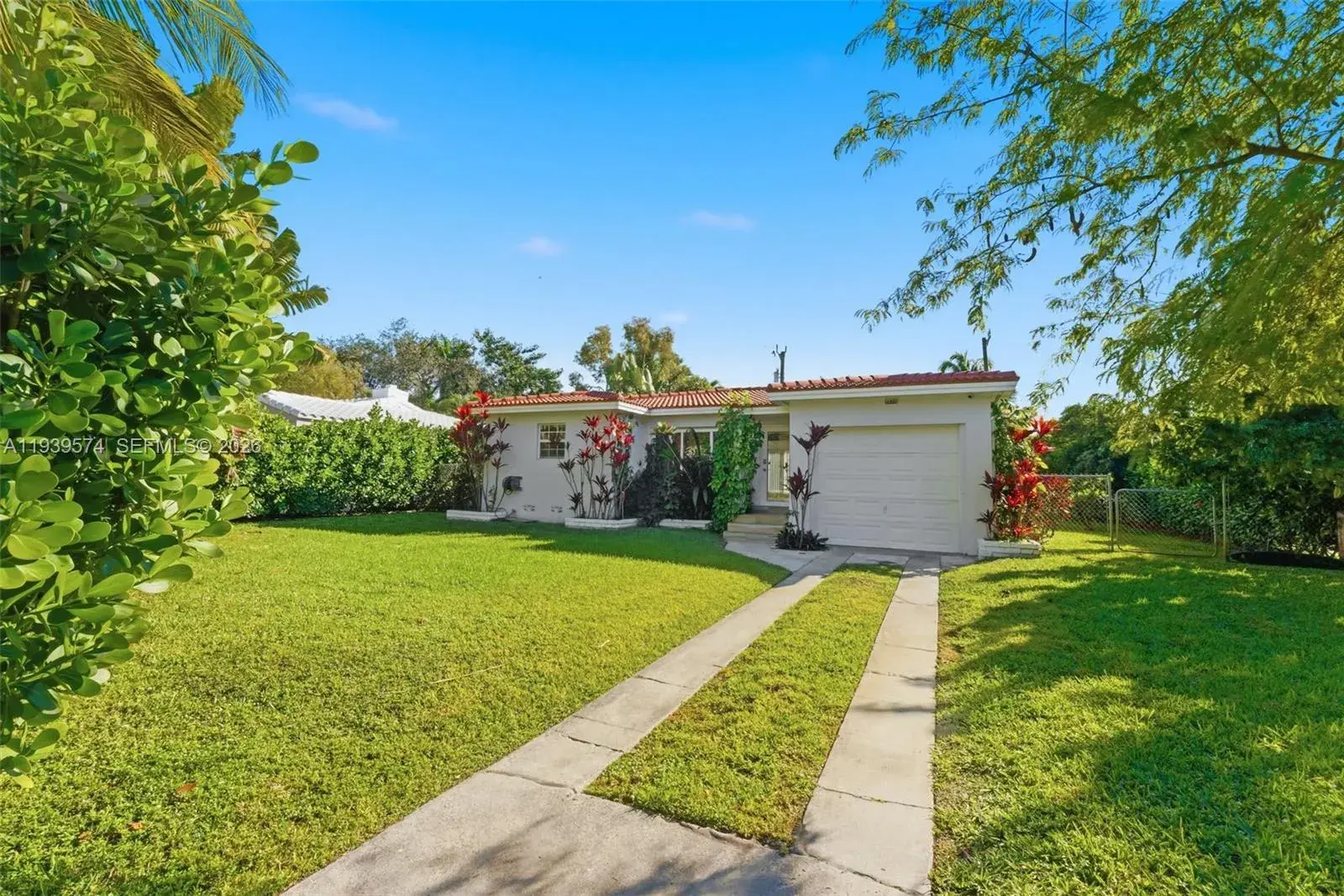 1538 Funston St, Hollywood FL 33020