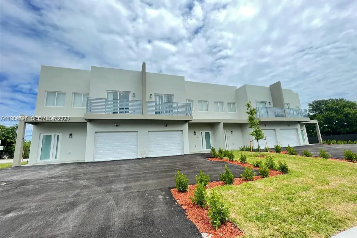 116 NW 10th St # A, Hallandale Beach FL 33009