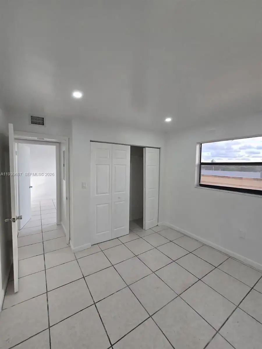 2727 NW 17th Ter # 404, Miami FL 33125 photo 5
