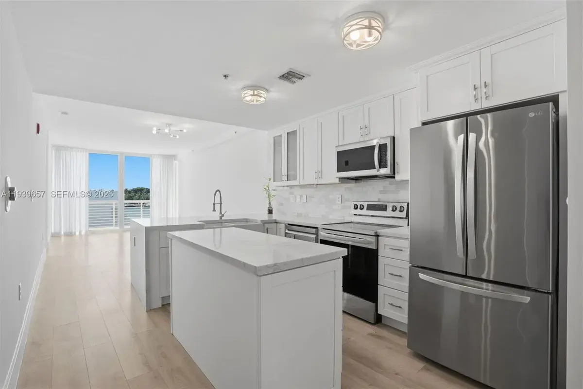 6580 Indian Creek Dr # 304, Miami Beach FL 33141