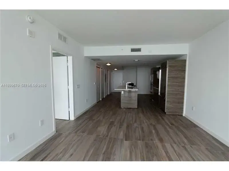 460 NE 28th St # 2505, Miami FL 33137
