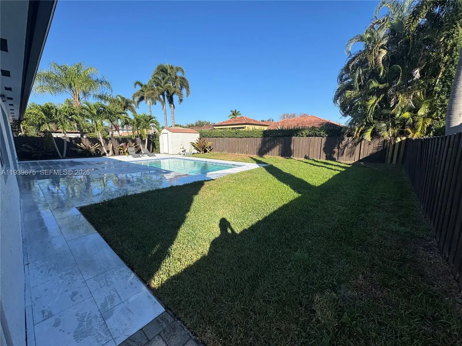 7821 NW 159th Ter, Miami Lakes FL 33016 photo 4