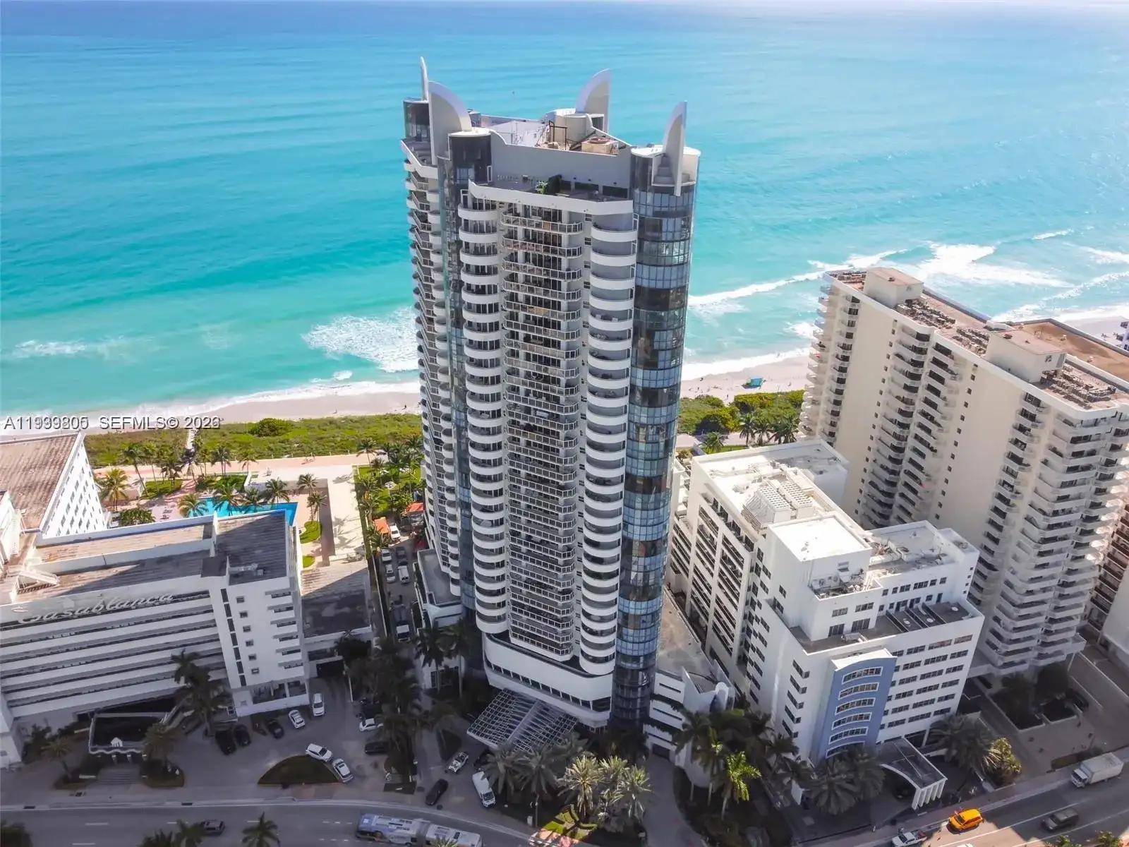 6301 Collins Ave # 1907, Miami Beach FL 33141 photo 2