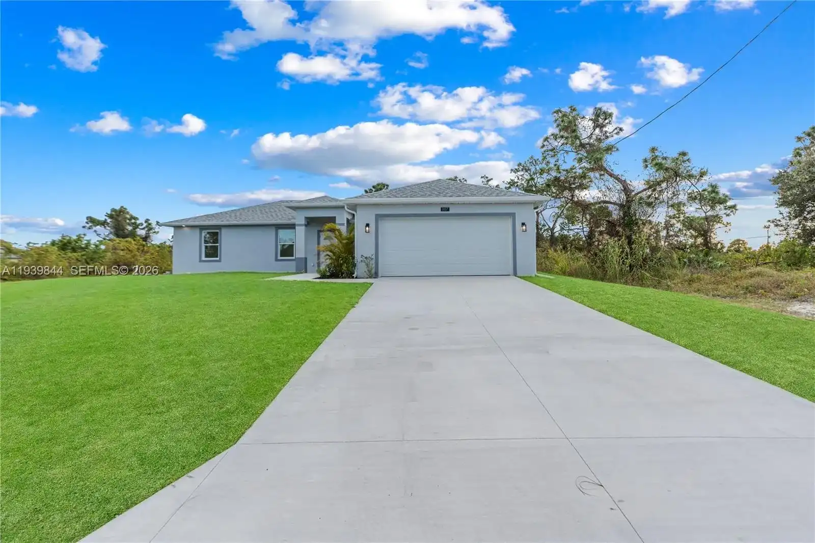 3117 W 64th W, Lehigh Acres FL 33971