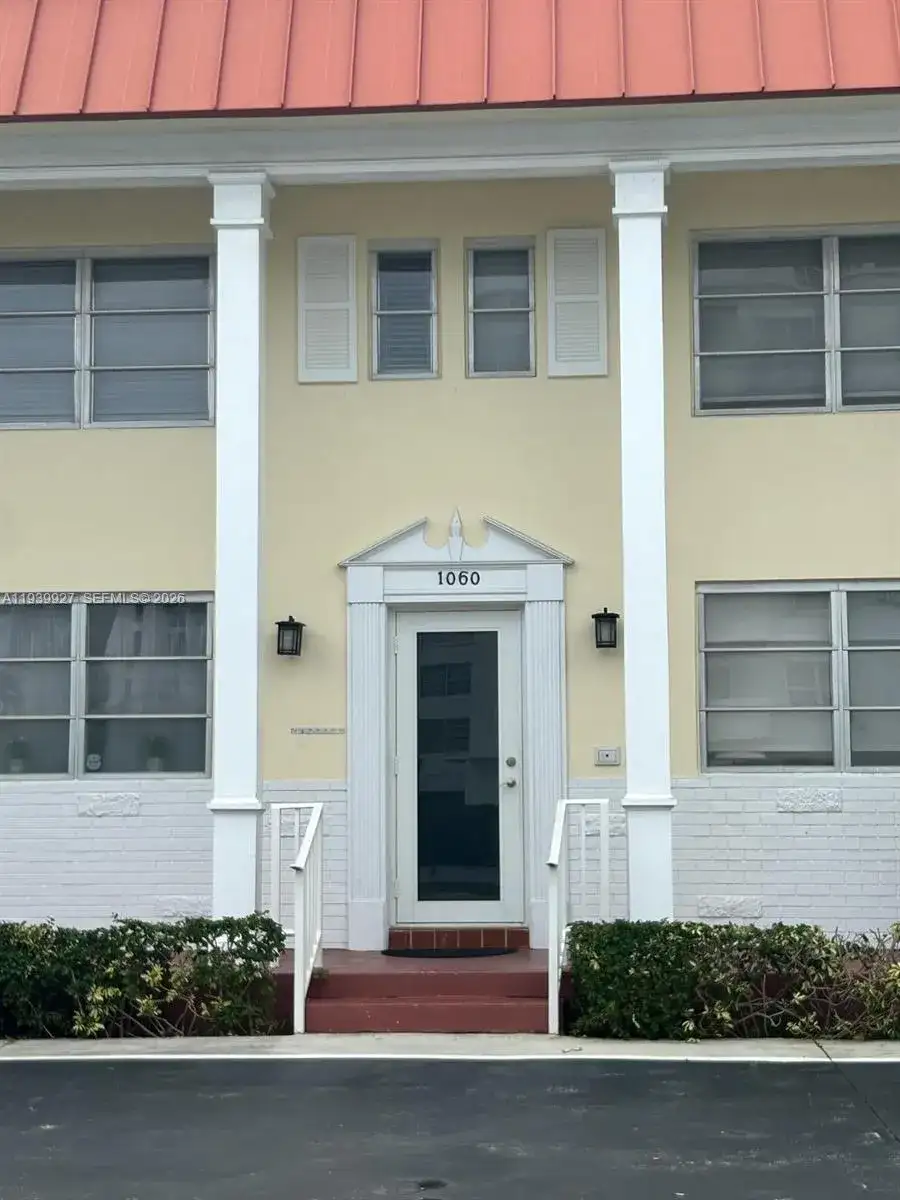 1060 92nd St # 7, Bay Harbor Islands FL 33154 photo 2