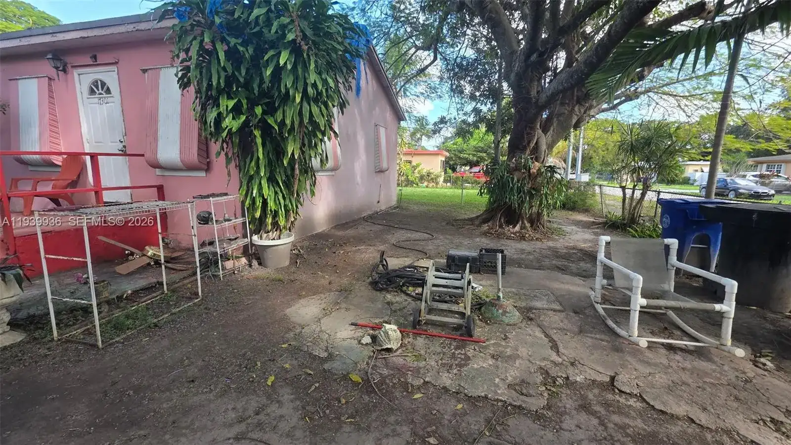 17301 NE 4th Ave, North Miami Beach FL 33162 photo 4