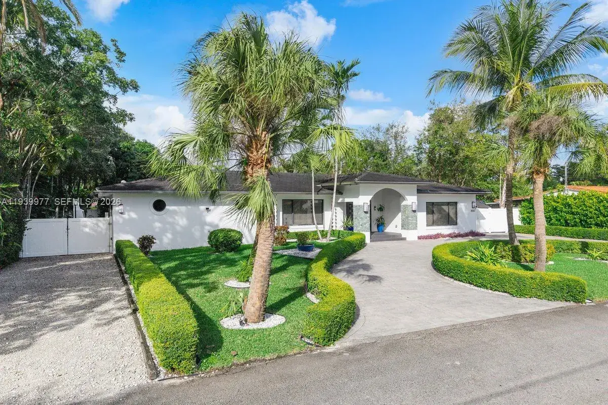 8363 SW 98th St, Miami FL 33156