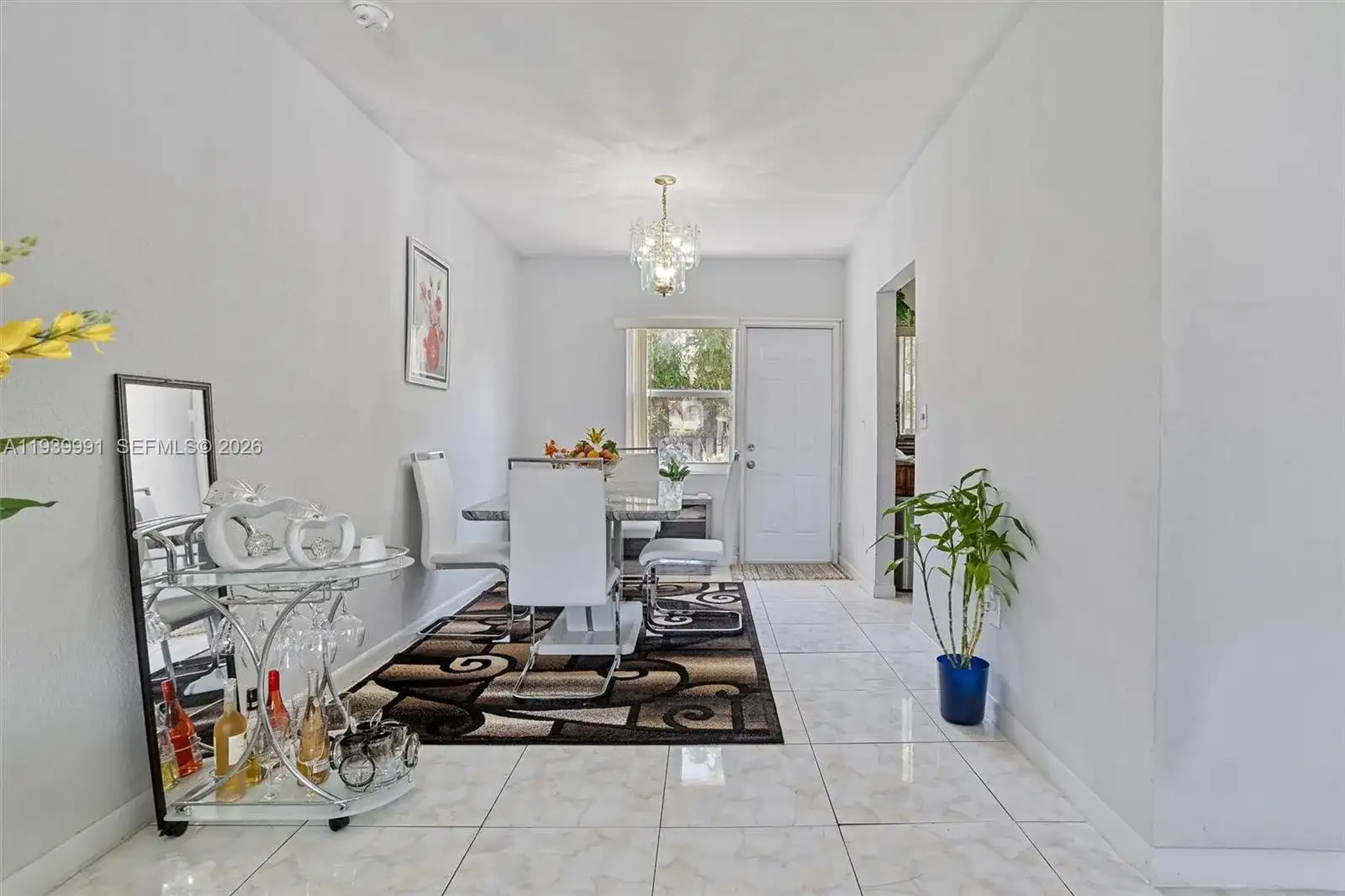 422 NW 84th St # 422, Miami FL 33150 photo 2