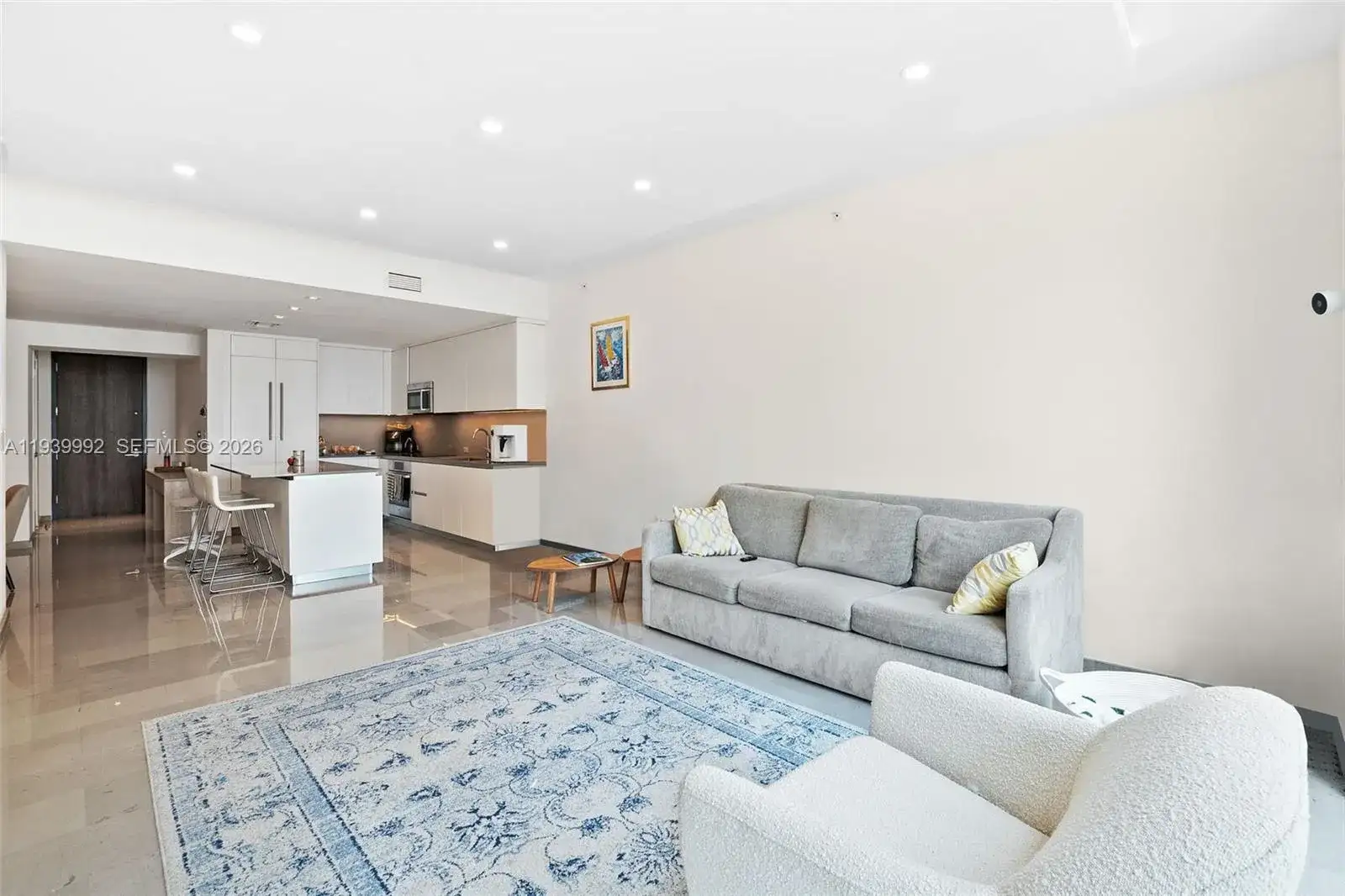 68 SE 6th Street # 805, Miami FL 33131 photo 3