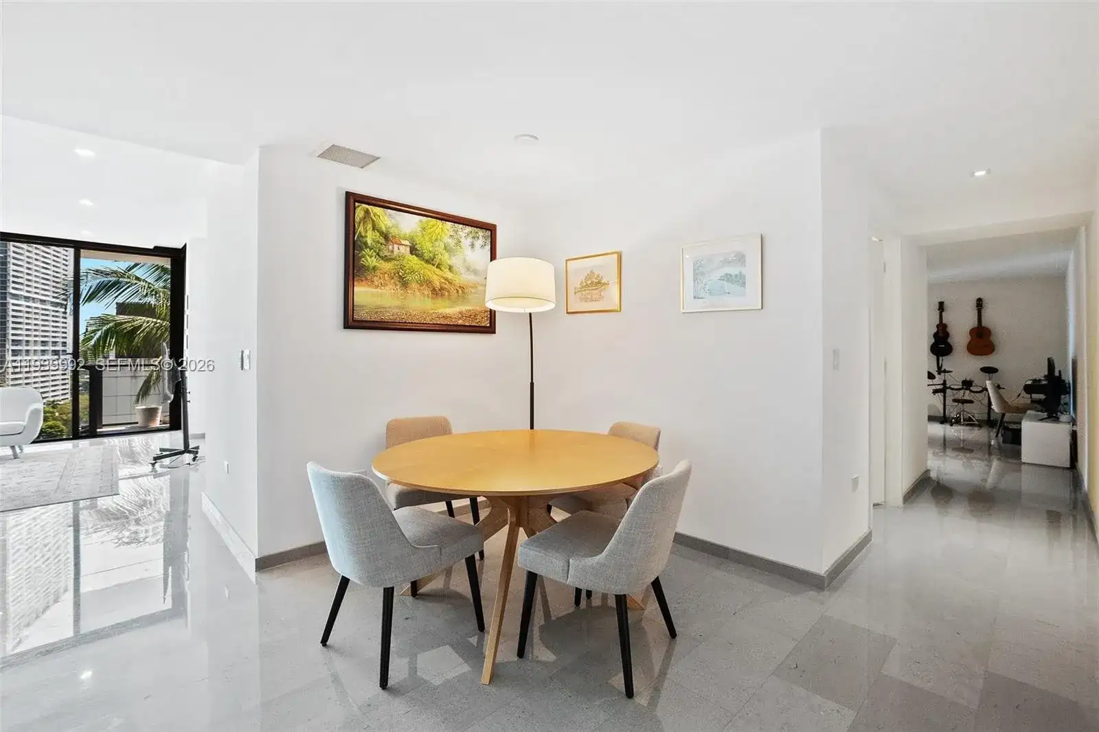 68 SE 6th Street # 805, Miami FL 33131 photo 4