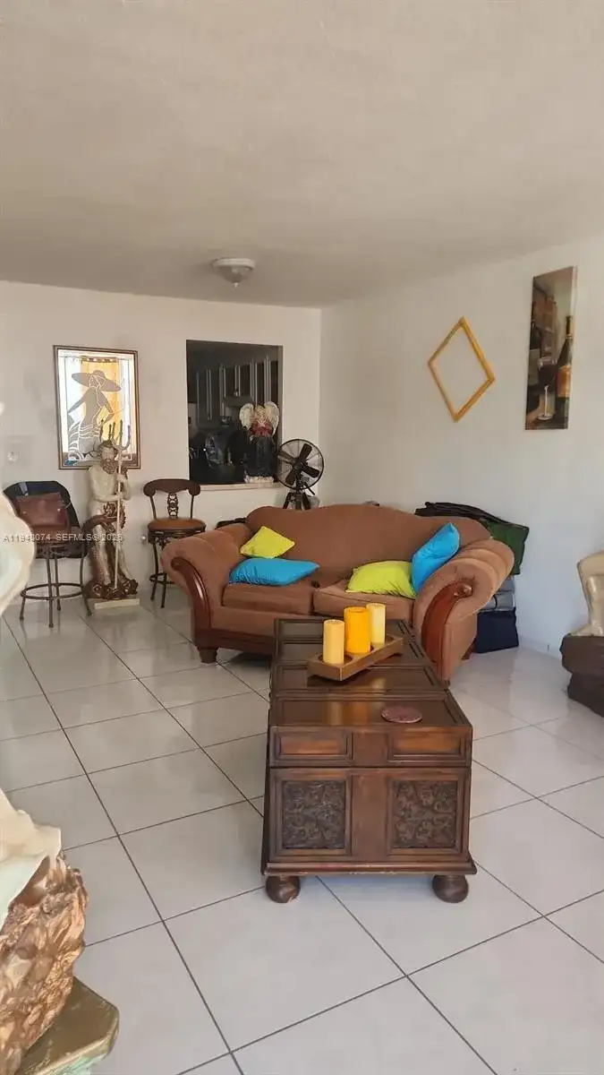 1301 NE Miami Gardens Dr # 321W, Miami FL 33179 photo 2