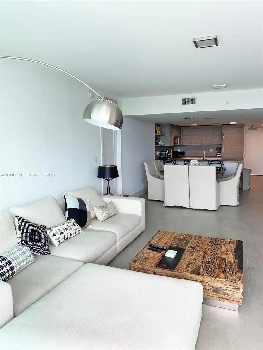 400 Sunny Isles Blvd # 1120, Sunny Isles Beach FL 33160 photo 3