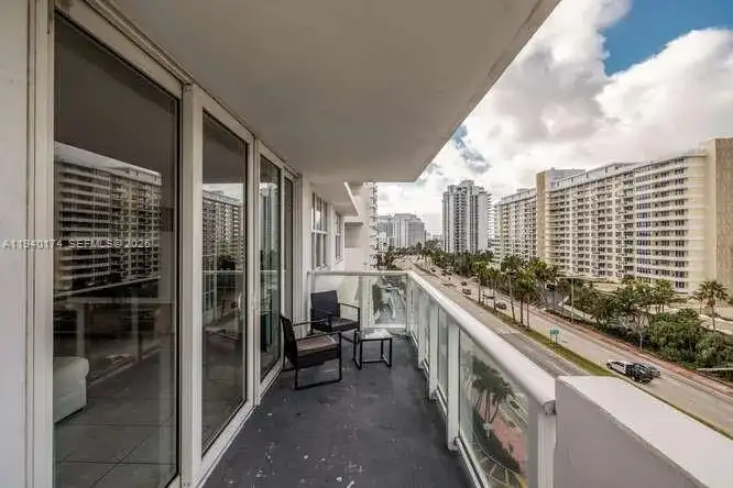 5601 Collins Ave # 825, Miami Beach FL 33140 photo 4