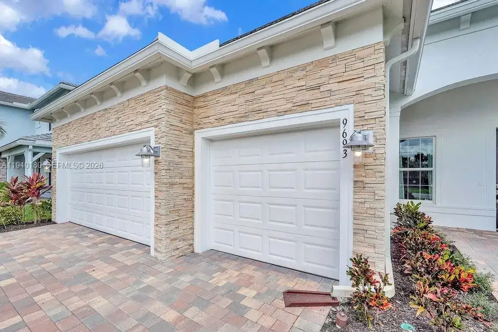 9693 Mosler Trl, Lake Worth FL 33467 photo 3