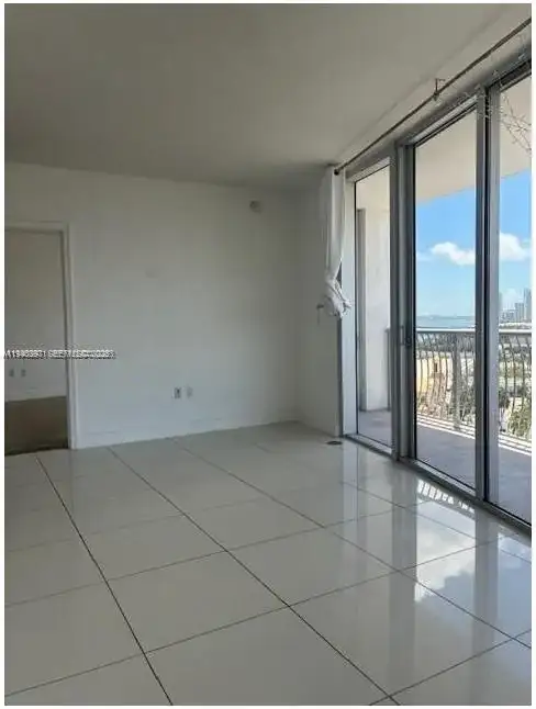 1750 N Bayshore Dr # 1714, Miami FL 33132 photo 2