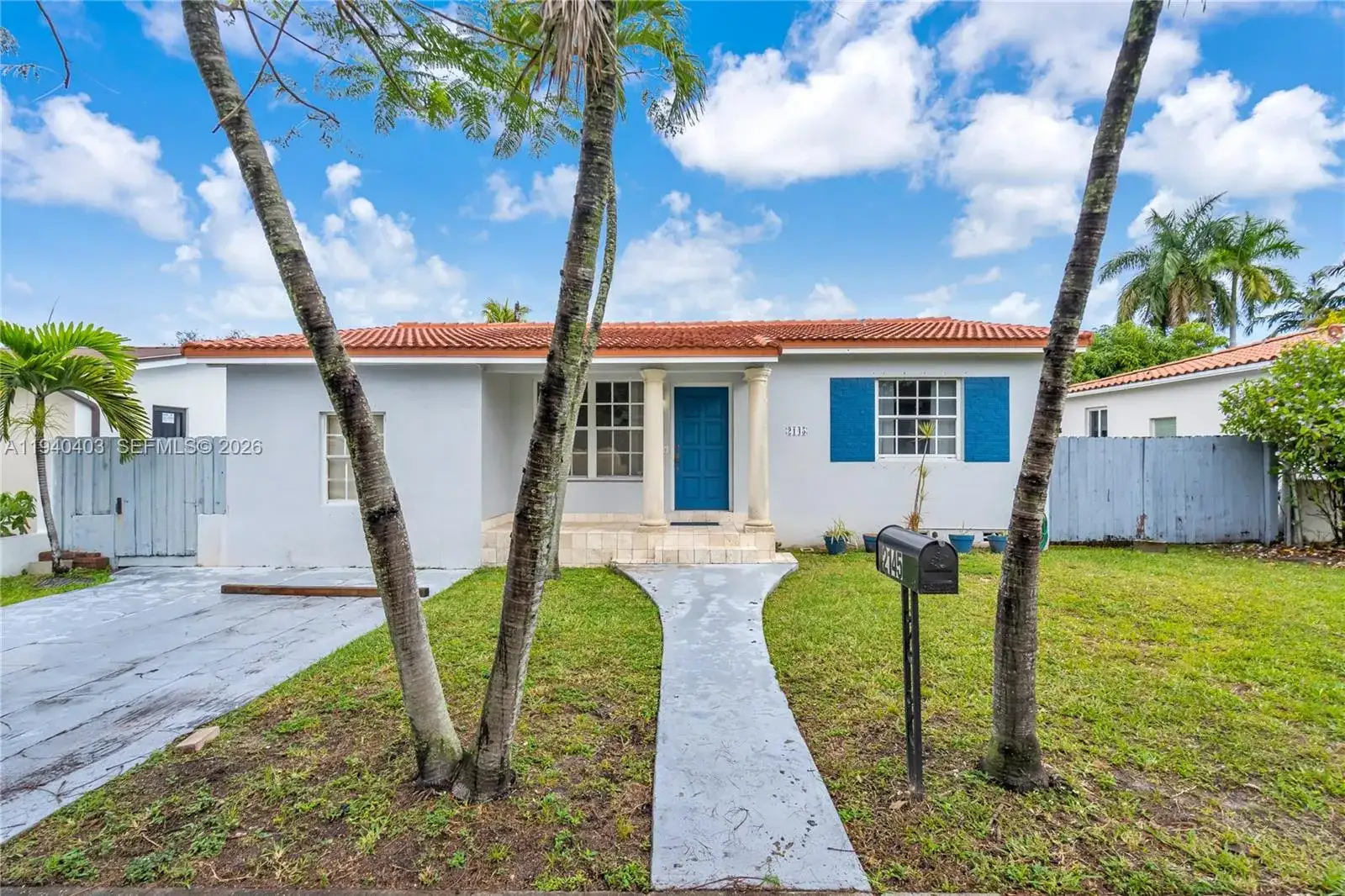 2145 SW 26th St, Miami FL 33133 photo 2