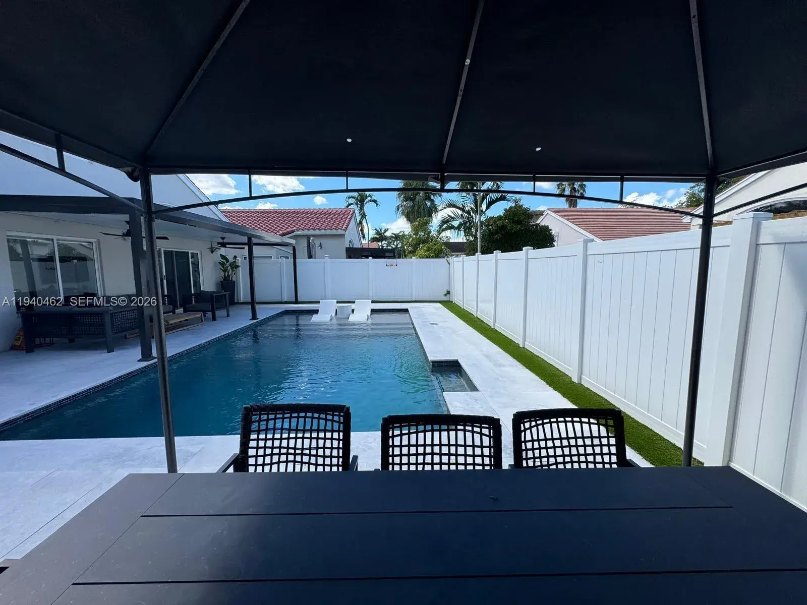 3321 SW 51st St, Hollywood FL 33312