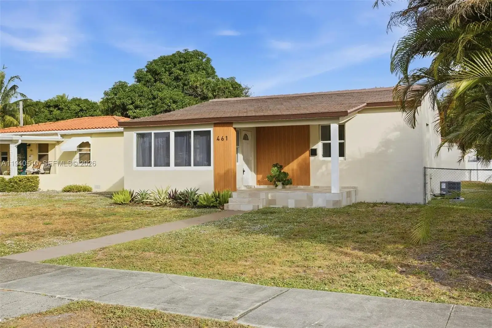 461 Plover Ave, Miami Springs FL 33166 photo 3